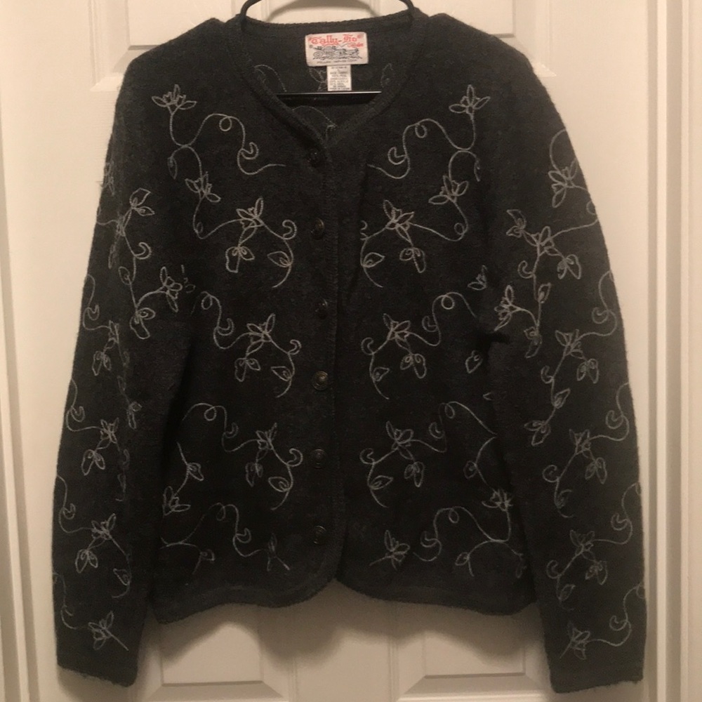 Vintage 100% Wool Cardigan